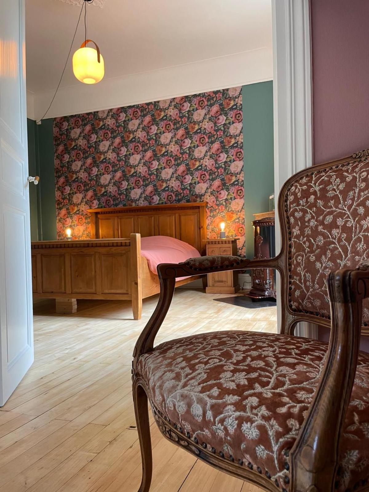 Domaine La Rose Bed & Breakfast Caylus Bagian luar foto